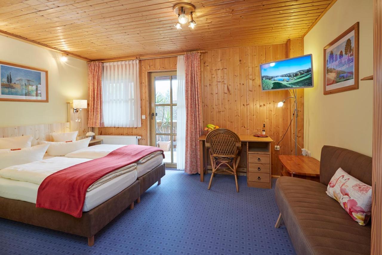 Land- Und Aktivhotel Altmuehlaue Bad Rodach Kültér fotó