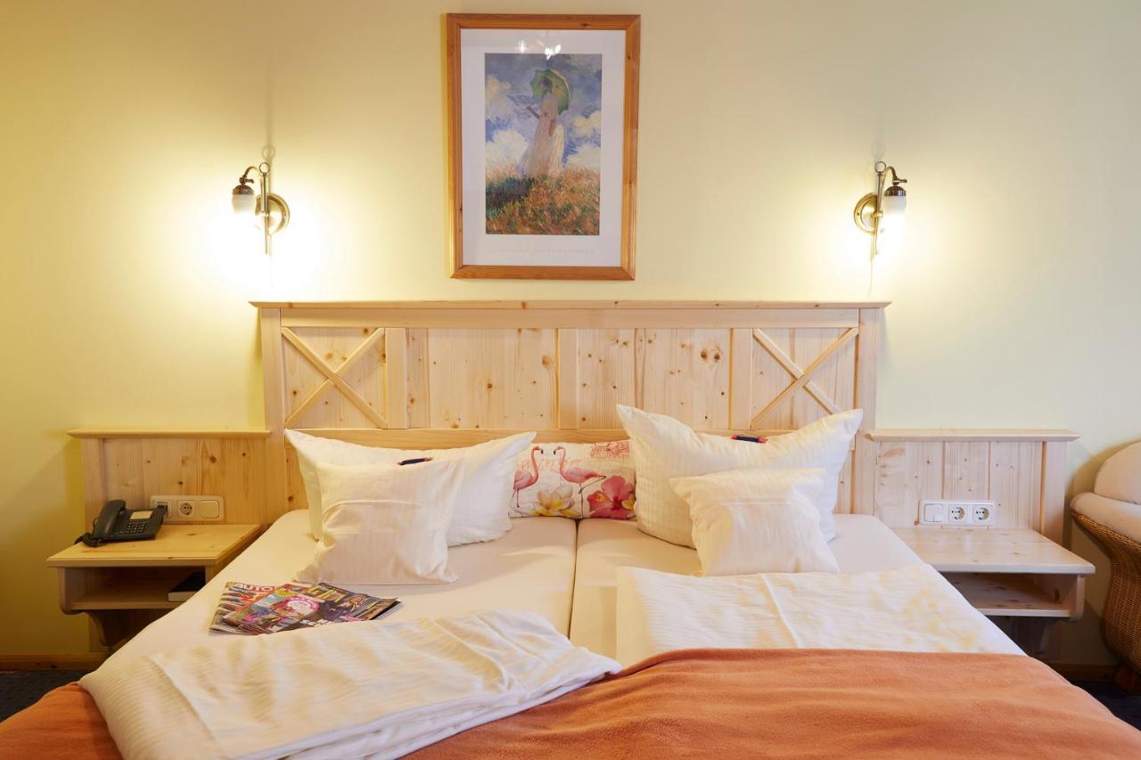 Land- Und Aktivhotel Altmuehlaue Bad Rodach Kültér fotó