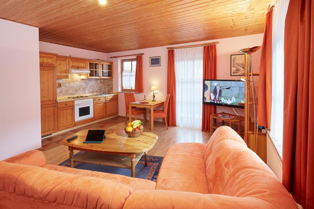 Land- Und Aktivhotel Altmuehlaue Bad Rodach Kültér fotó